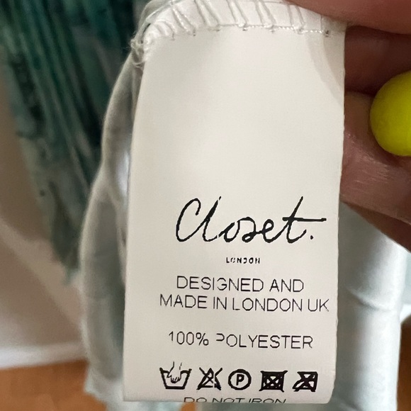 Closet pleated wrap dress - Picture 9 of 9